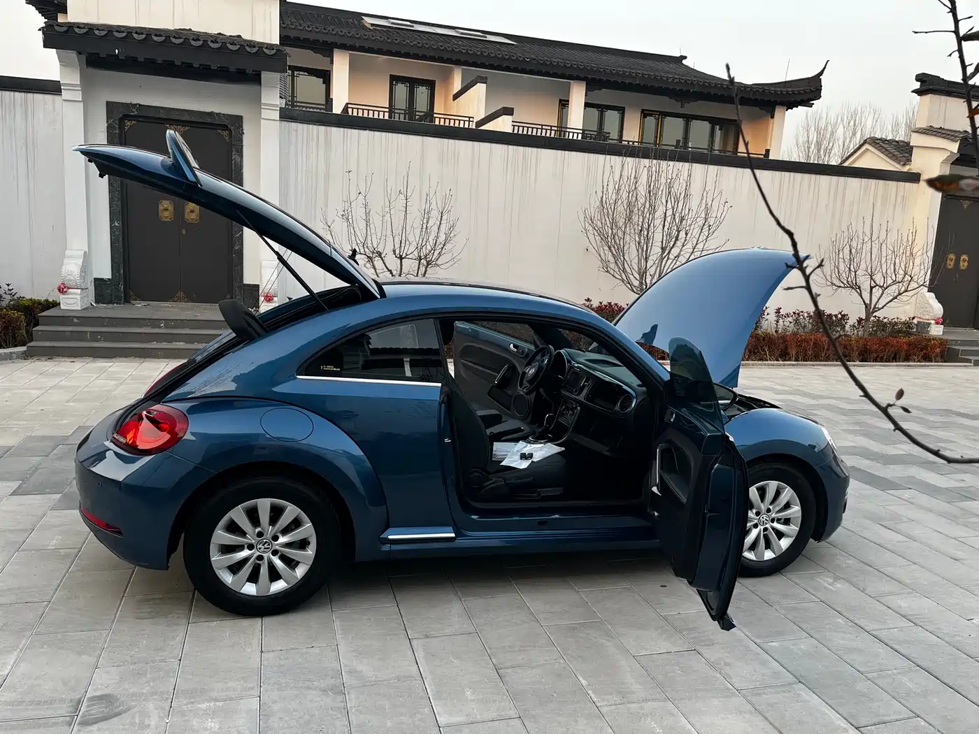Volkswagen Beetle 2019 2018 180TSI Easy Joy Edition