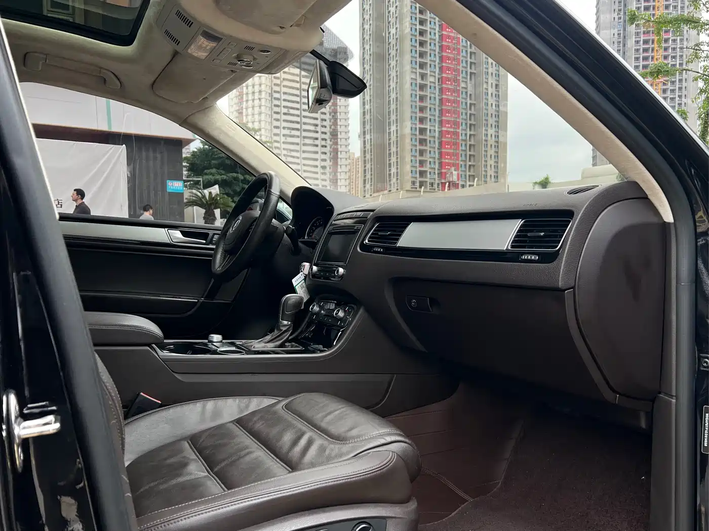 Volkswagen Touareg 2016 3.0TSI Standard фото 6