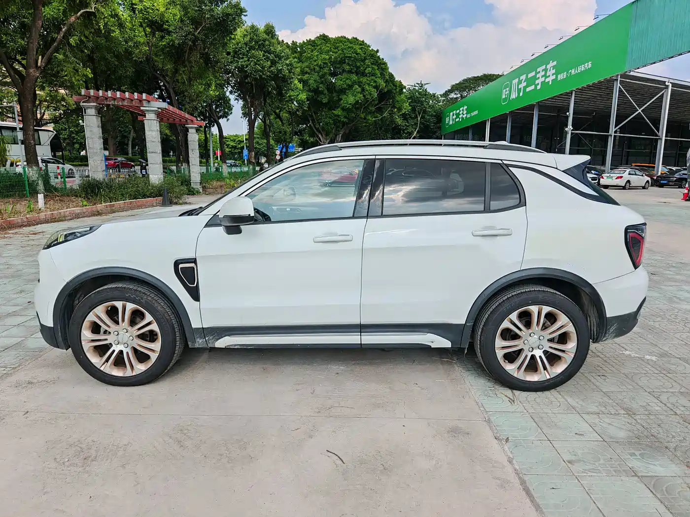 Lynk & Co 01 2018 2017 2.0T 2WD Pro Version