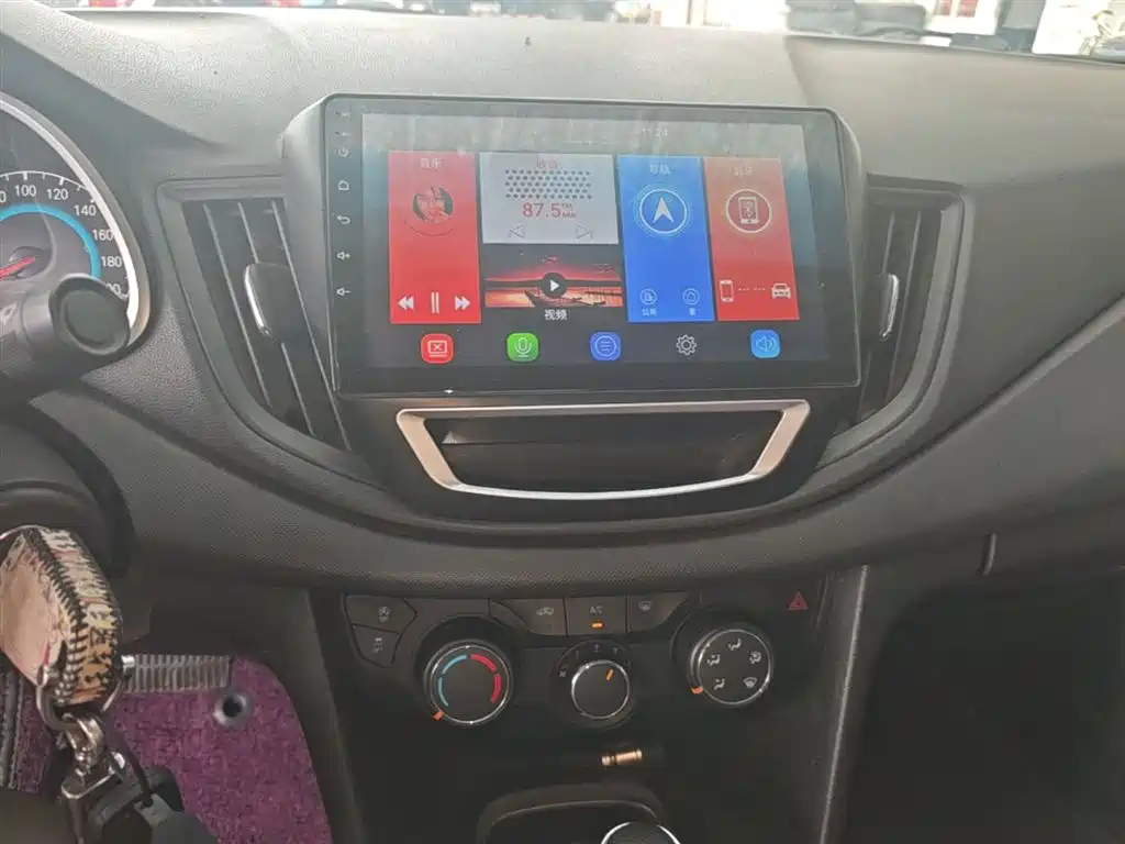 Chevrolet Cavalier 2019 320 Auto Sunroof Enjoyment Edition фото 9