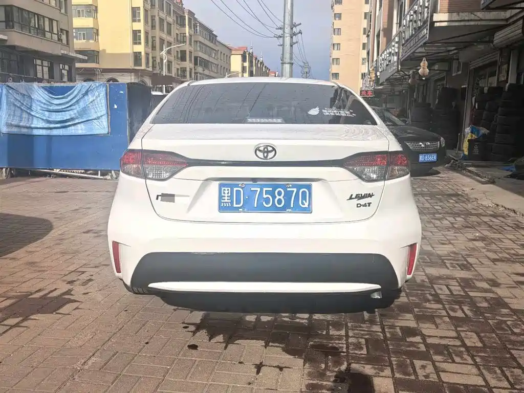 Toyota Levin 2022 185T CVT Luxury Edition фото 12