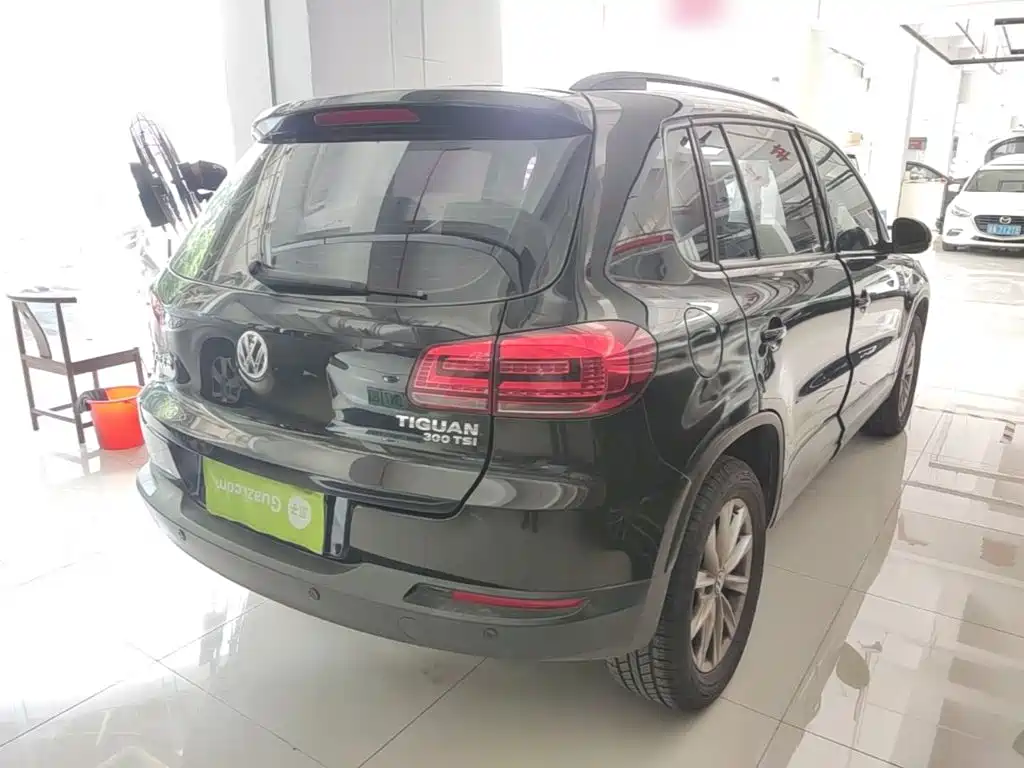 Фото 7 - Volkswagen Tiguan