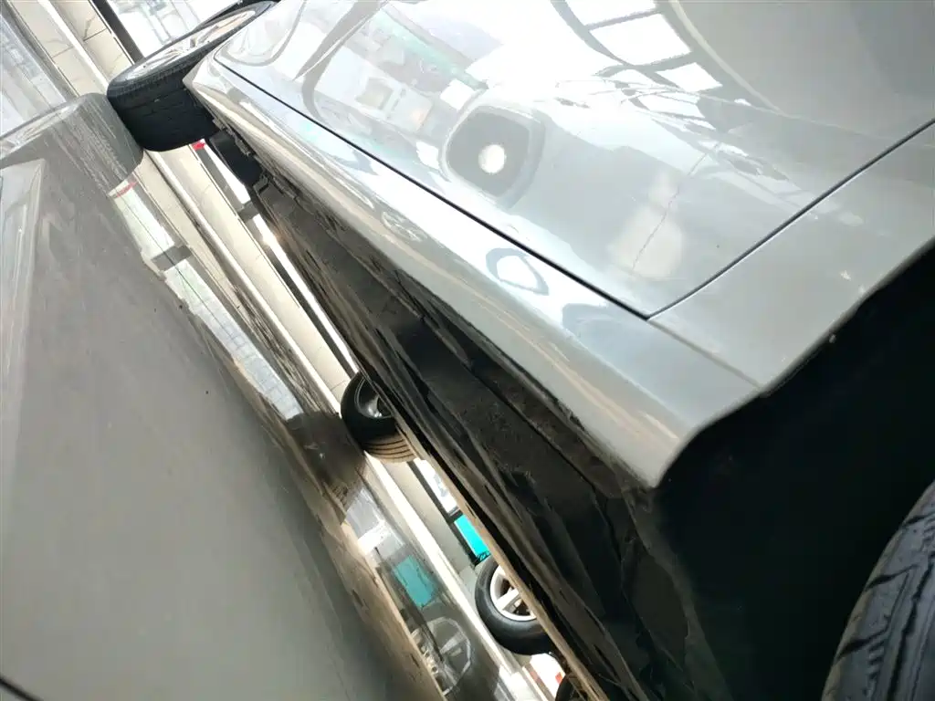 Toyota Camry 2023 Hybrid 2.5HGVP Leading Edition фото 21