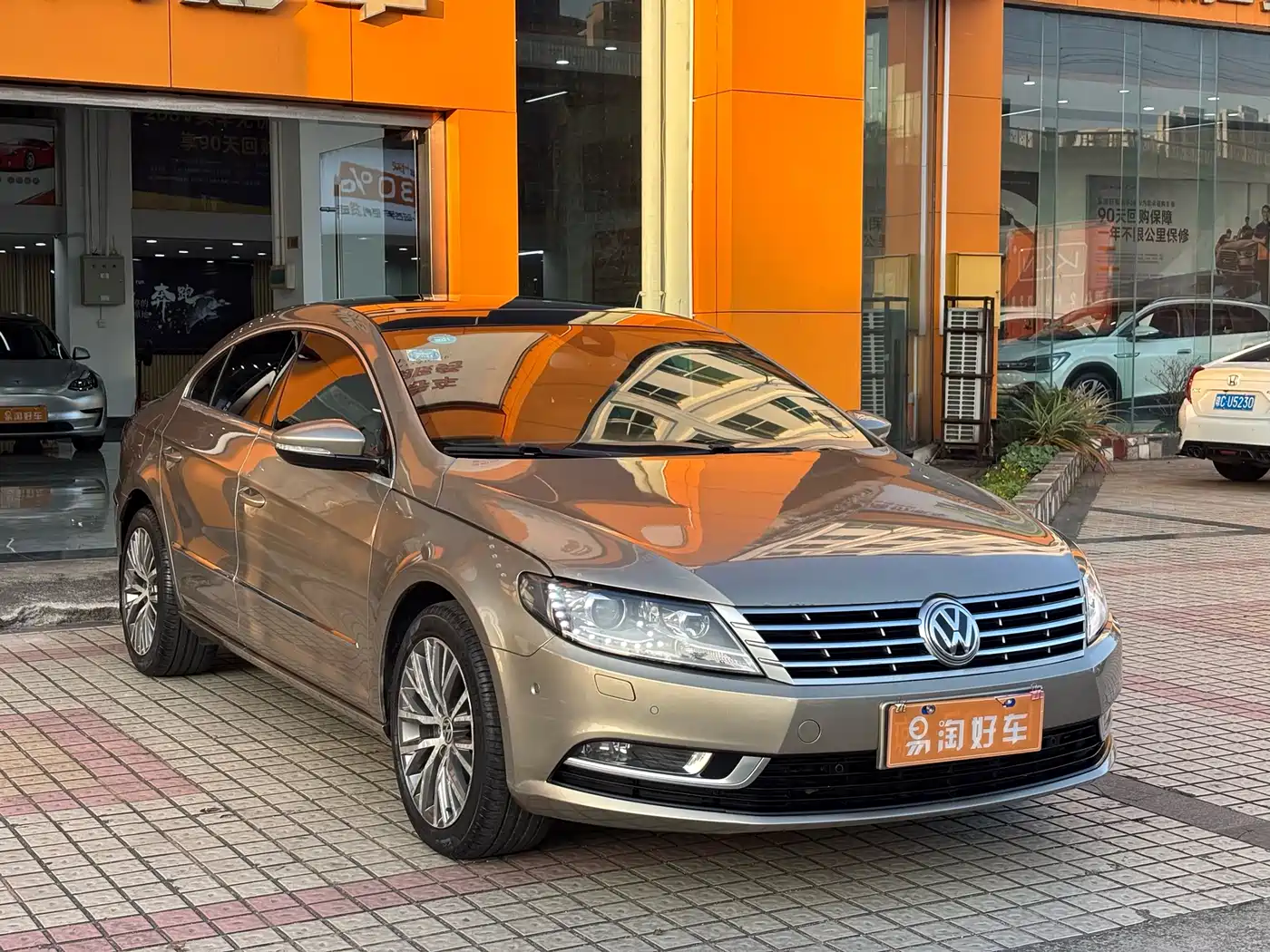Volkswagen FAW-Volkswagen CC 2015 2.0TSI Supreme Edition фото 3