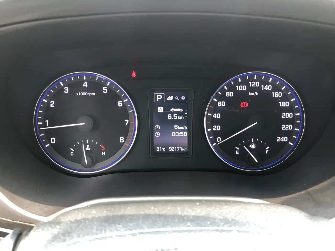 Hyundai Mistra 2016 1.8L Automatic Smart GLS фото 12