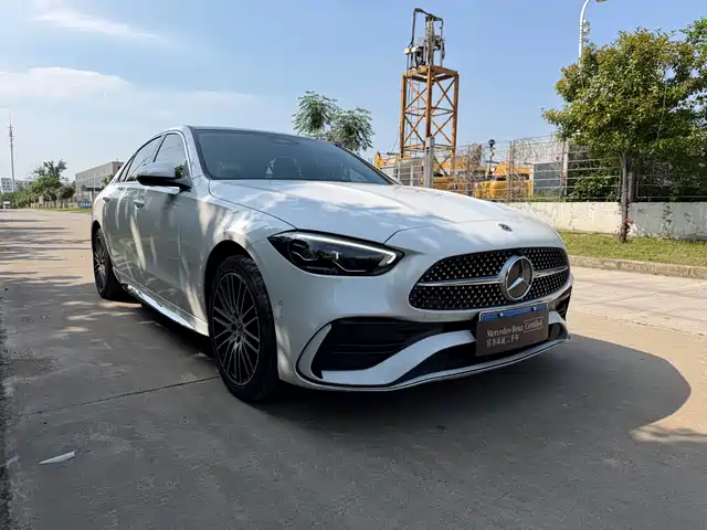 Mercedes-Benz C-Class 2023 Facelift C 260 L Sport Edition — фото 2