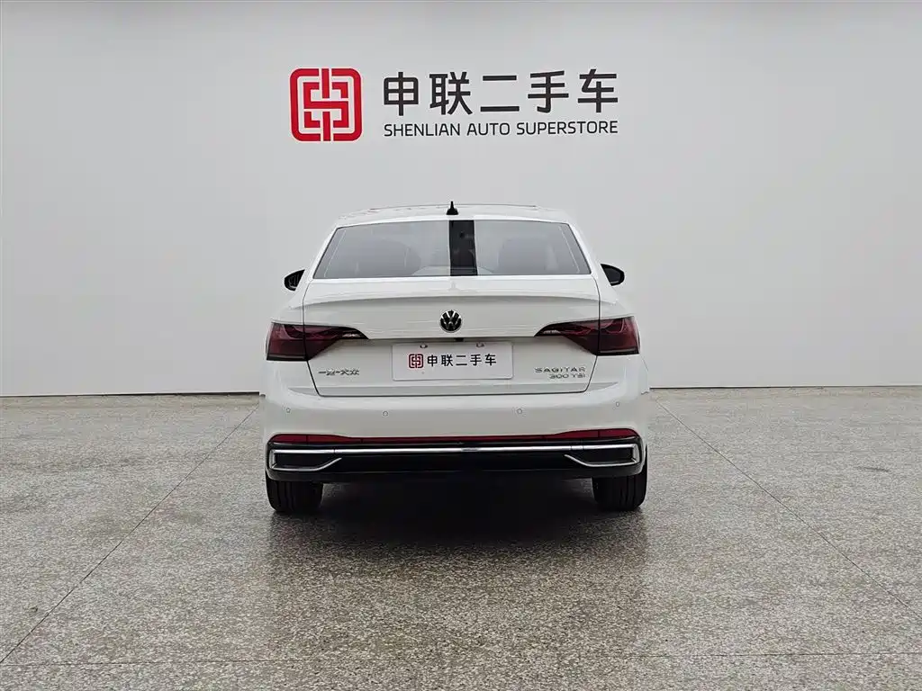 Volkswagen Sagitar 2023 300TSI DSG Surpassing Edition фото 3
