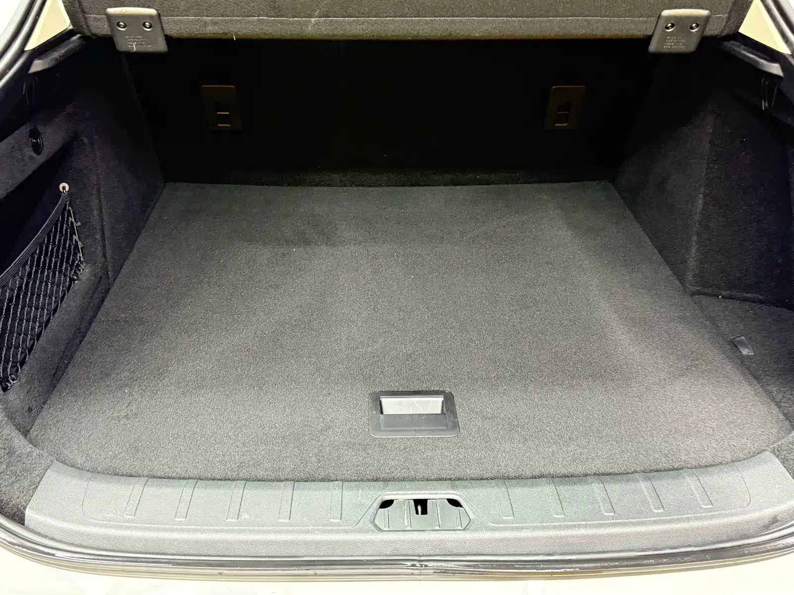 صورة 24 - Geely Tugella