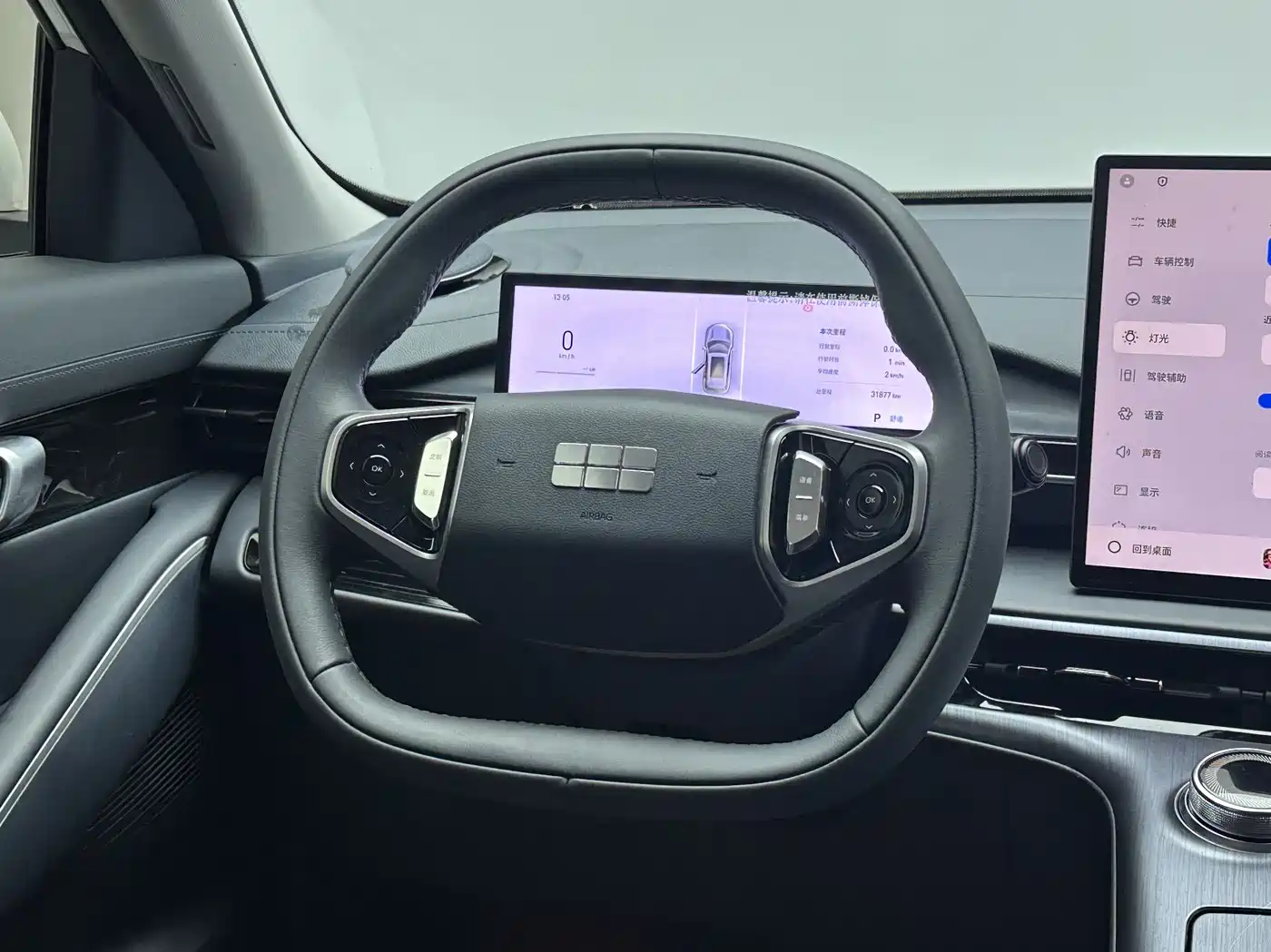 Geely Galaxy Galaxy E5 2024 530km Voyage Edition фото 13