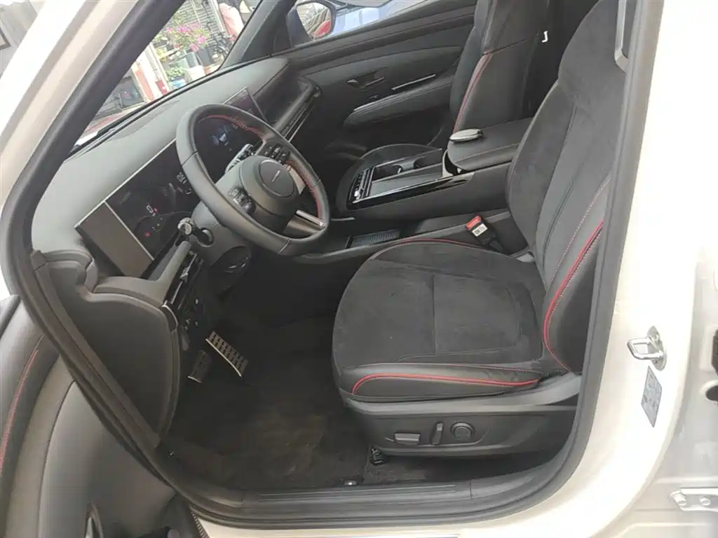 Hyundai Tucson 2025 Tucson L 1.5T Elite N-Line фото 15