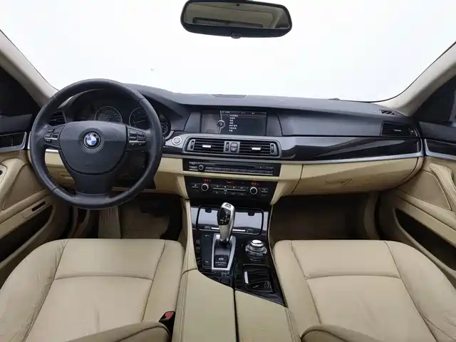 BMW 5 Series 2012 523Li Luxury — фото 5