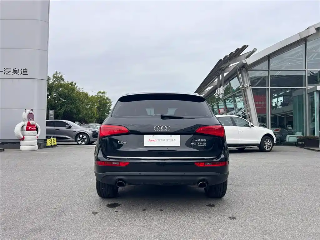 Audi Q5 2016 40 TFSI Technology Model фото 3