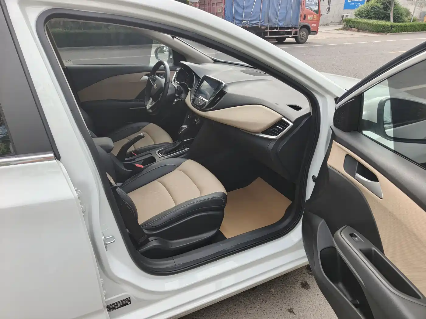 Chevrolet Monza 2020 320 Auto Joy Edition фото 7