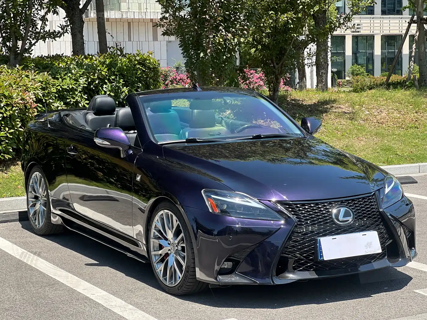 Lexus IS 2011 250C фото 3