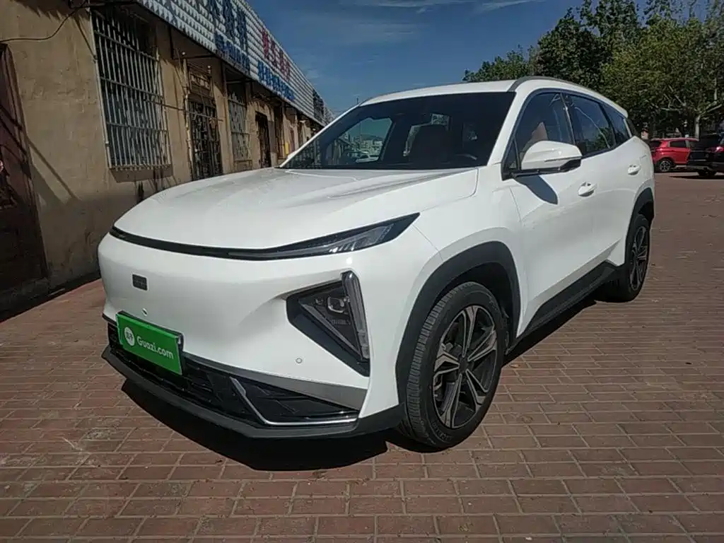Geely Galaxy Galaxy L7 2025 EM-i 115km Explorer+ Edition