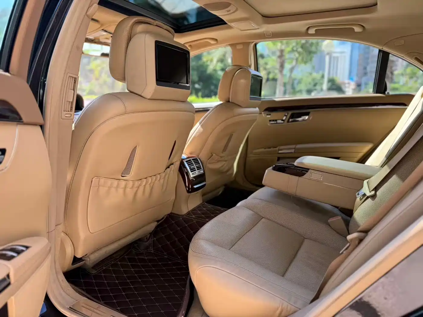 Brabus S-Class 2011 40S фото 7