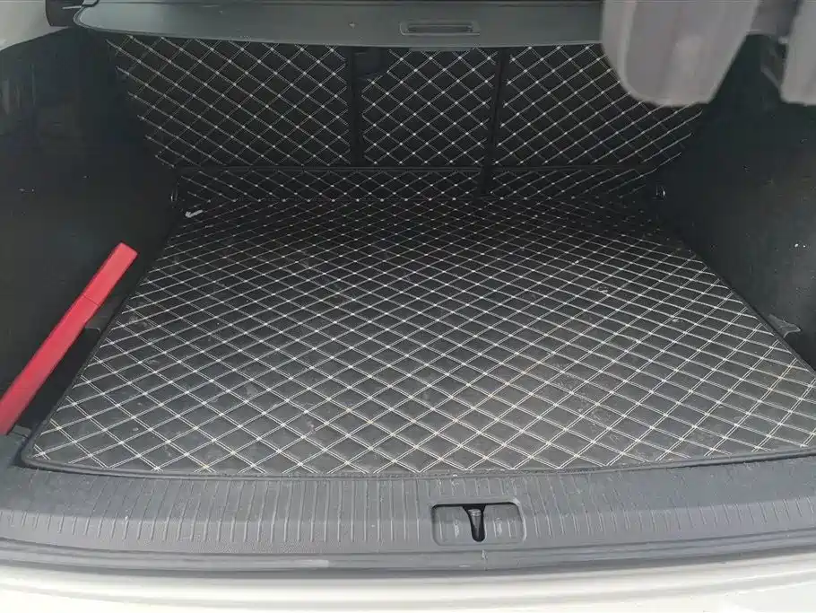 Volkswagen Tayron 2021 330TSI 2WD Luxury Smart Connect Edition фото 4