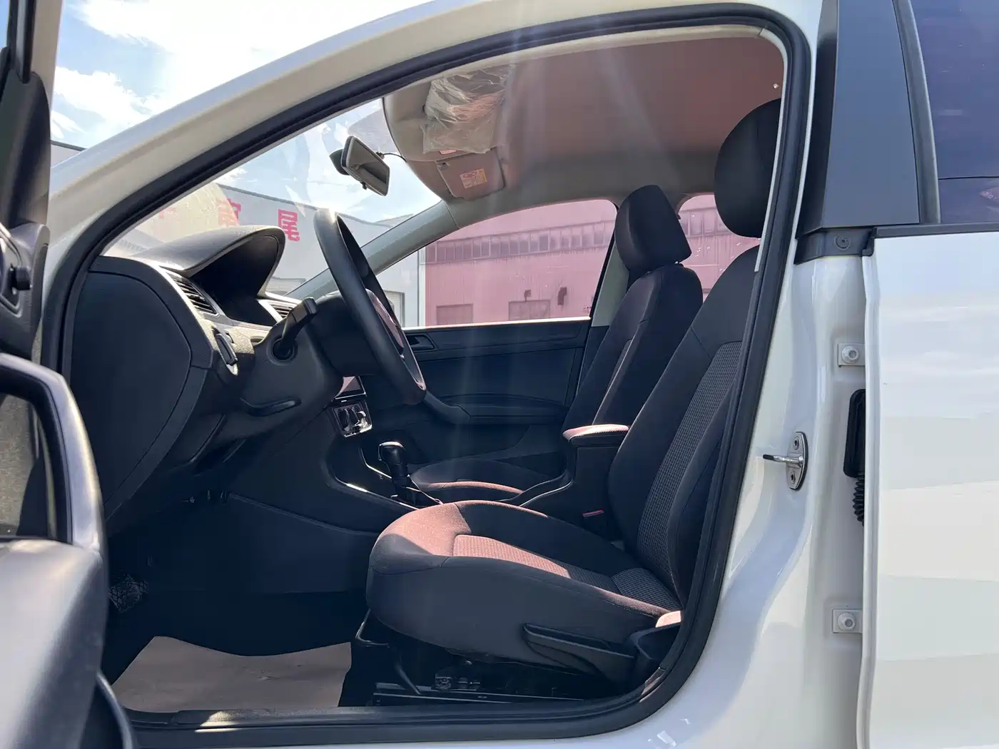 Volkswagen Santana 2018 1.5L Automatic Trend Edition фото 13
