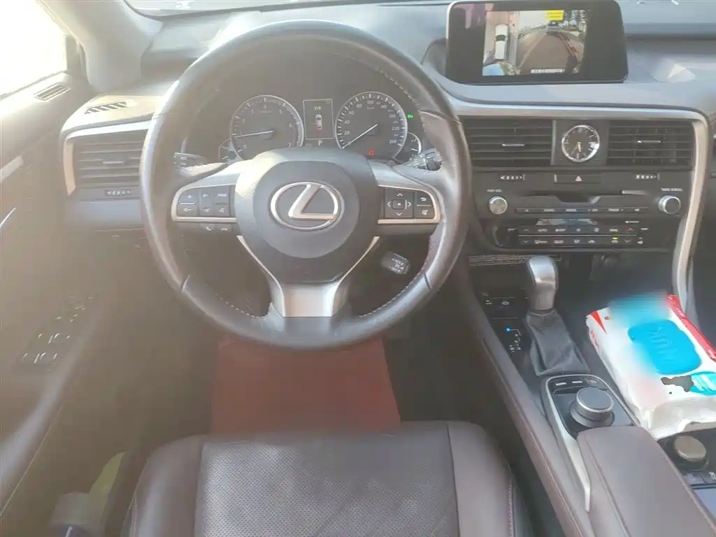 Lexus RX 2016 300 4WD Elegance Edition China VI фото 3