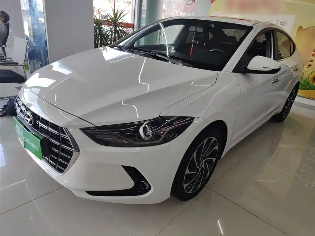 Hyundai Elantra 2019 1.4T Dual-clutch XuanDong·Vitality Type фото 2