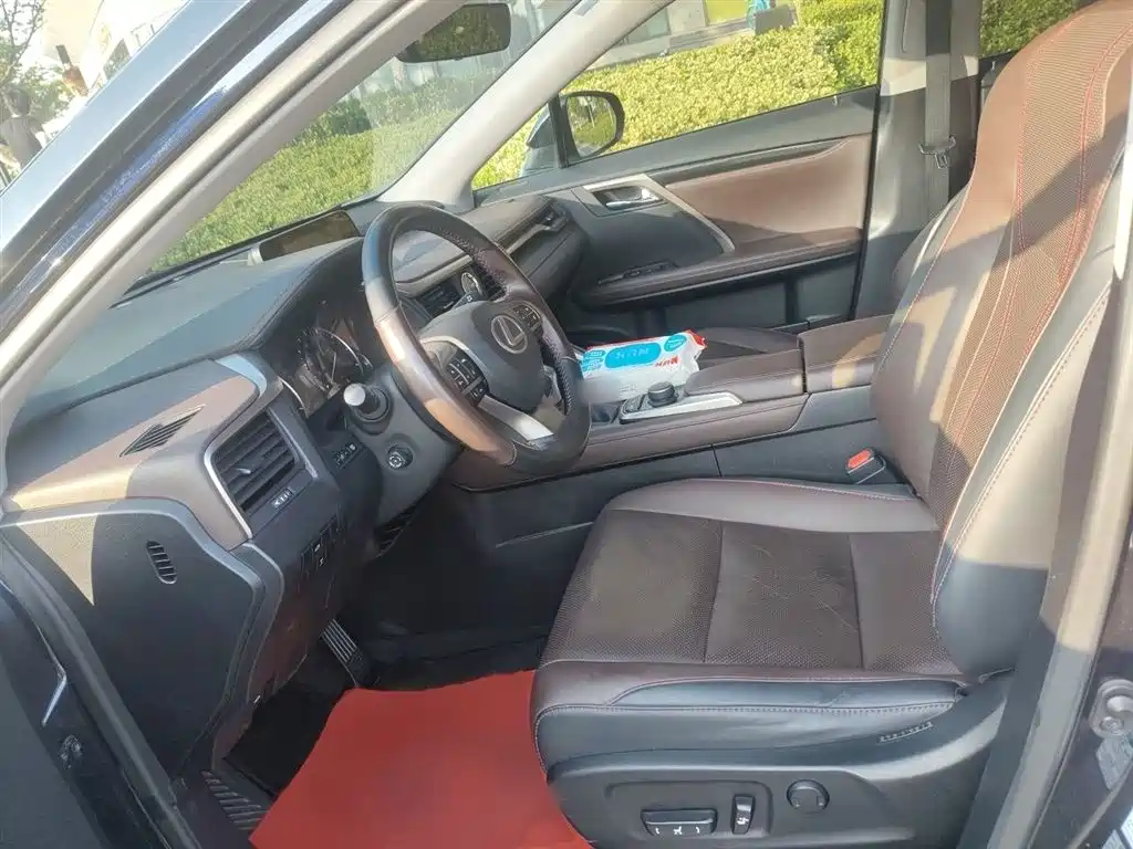 Lexus RX 2016 300 4WD Elegance Edition China VI фото 8