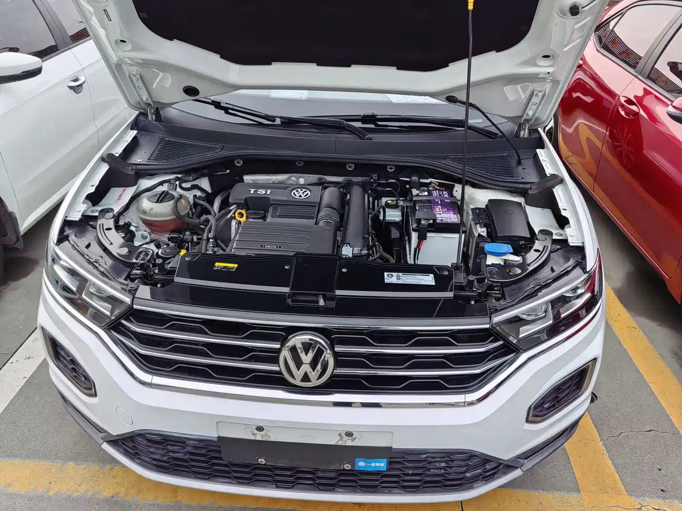 VOLKSWAGEN T ROC EXPLORING SONGS