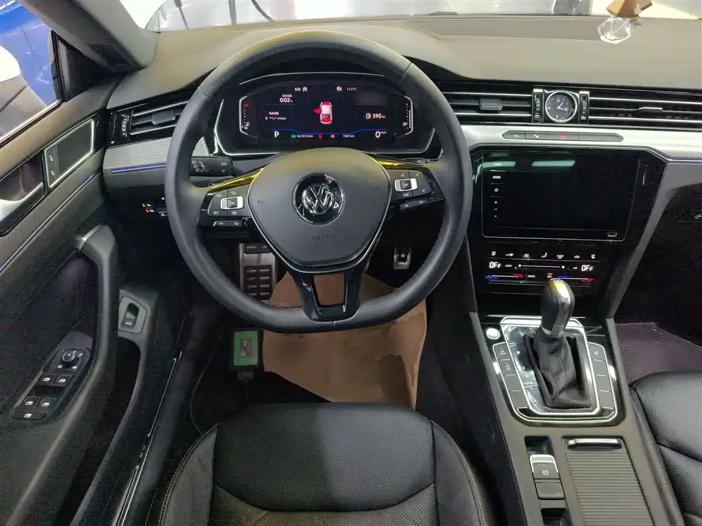 Volkswagen FAW-Volkswagen CC 2020 330TSI Glamour Version China VI фото 11