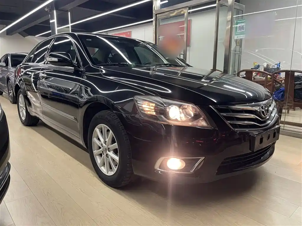 Toyota Camry 2013 200E Classic Elite Edition фото 16