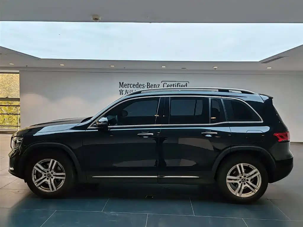 Mercedes-Benz GLB 2023 GLB 220 Dynamic фото 7