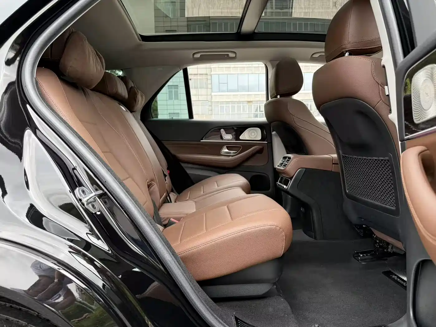 Mercedes-Benz GLE 2024 Facelift GLE 350 4MATIC Fashion фото 17