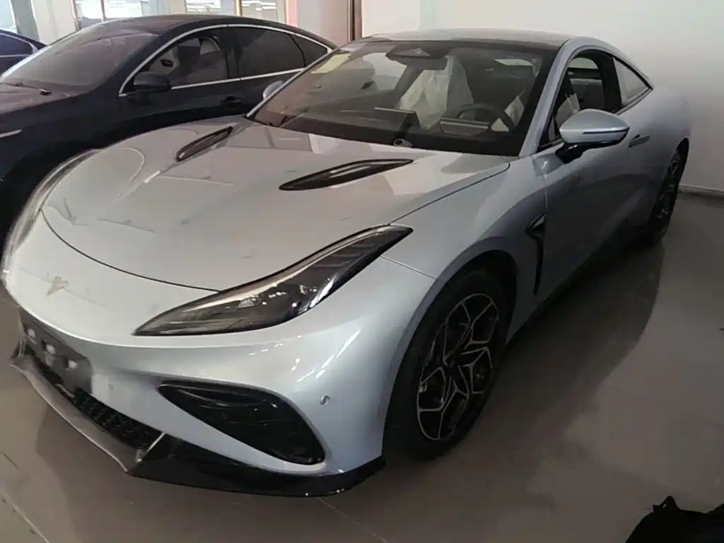 Фото 2 - Nezha Auto Nezha GT