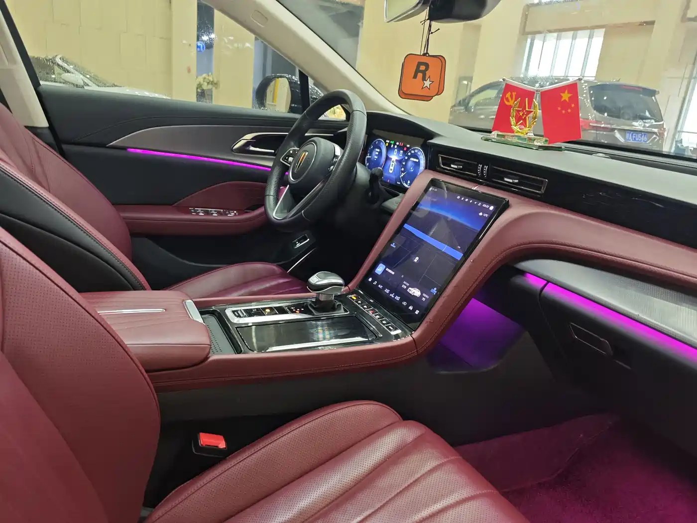 Hongqi H5 2024 2.0T Automatic Smart Connect Flag Smooth Edition фото 13