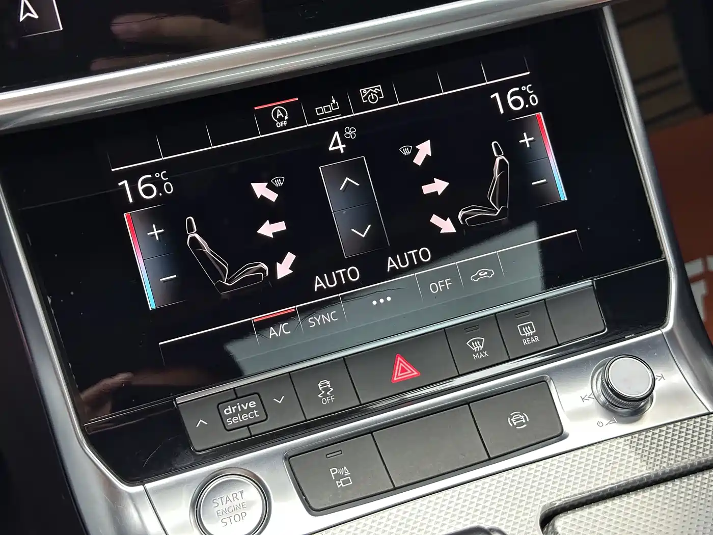 Audi A6L 2021 40 TFSI Luxury Sport фото 21