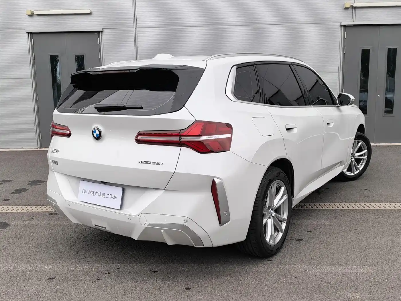 BMW X3 2025 Facelift xDrive25L Luxury Package фото 9
