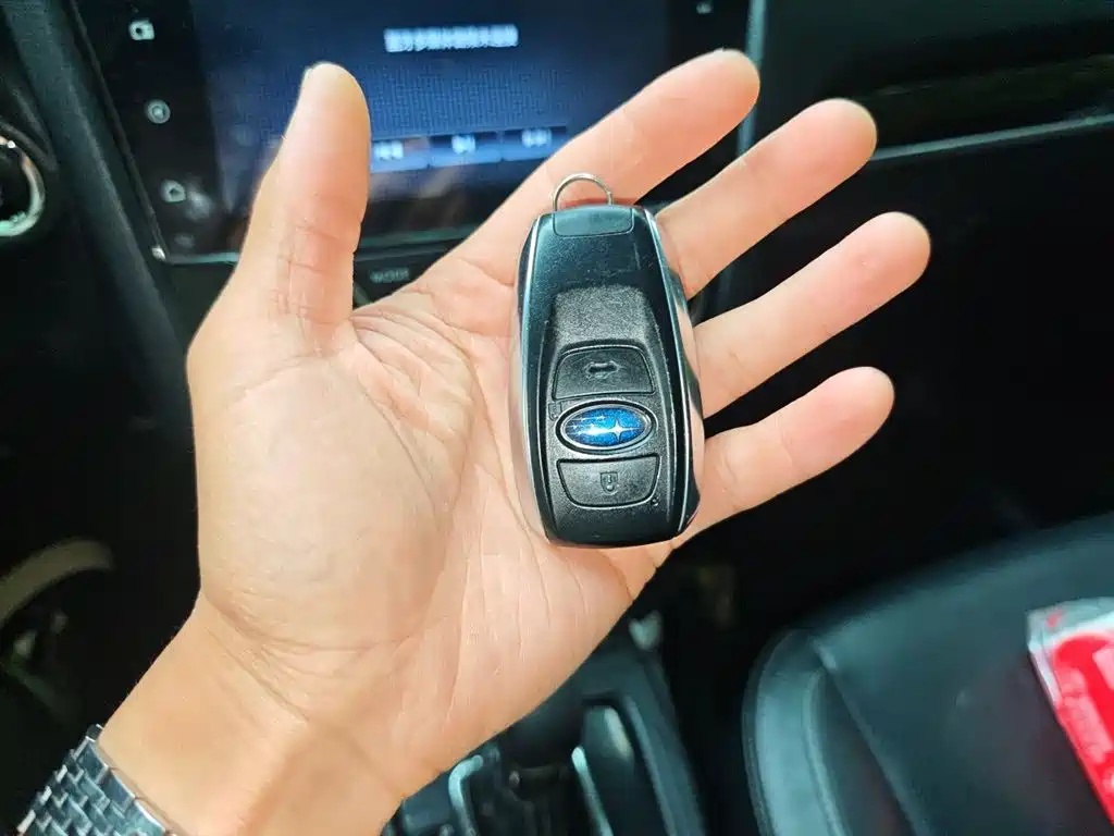 Subaru Forester 2016 2.5i Prestige Navigation Edition фото 9