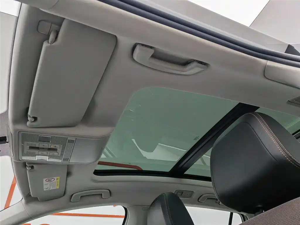 Volkswagen C-TREK 2020 1.5L Automatic Comfort Edition фото 14