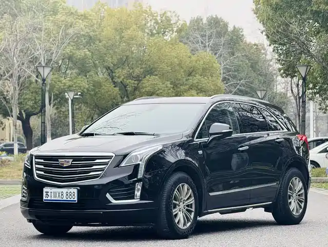 CADILLAC XT5