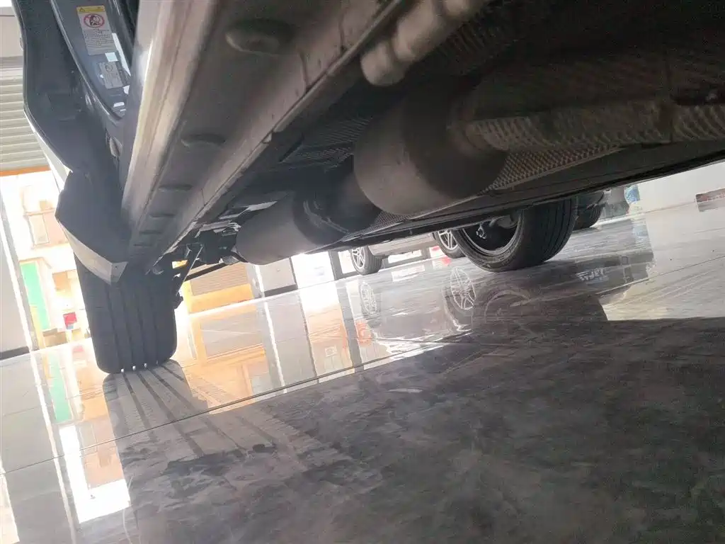 BYD Song PLUS PHEV 2021 DM-i 51KM Honor фото 19