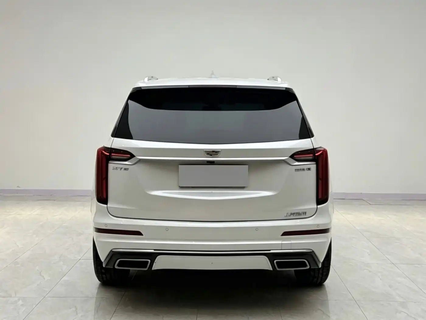 Cadillac XT6 2021 2.0T 7-Seater 4WD Trend Edition фото 5
