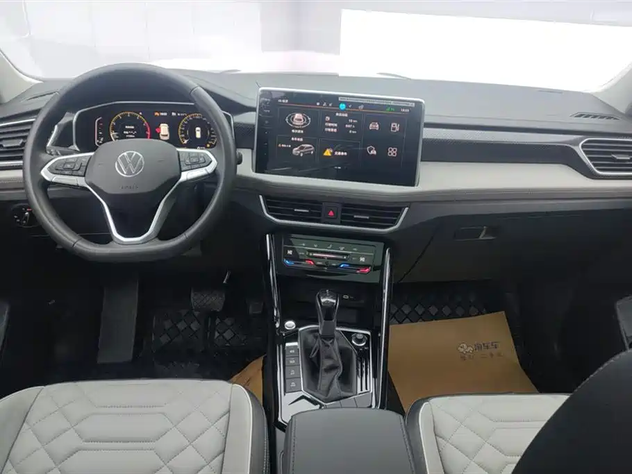Volkswagen Tayron 2024 300TSI 2WD Luxury Plus Advanced фото 12