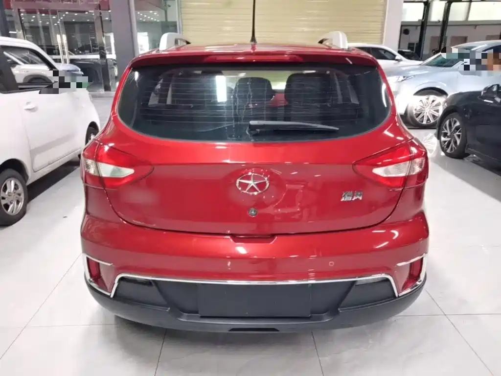 JAC Motors Refine S2 2015 2015 1.5L CVT Luxury Smart