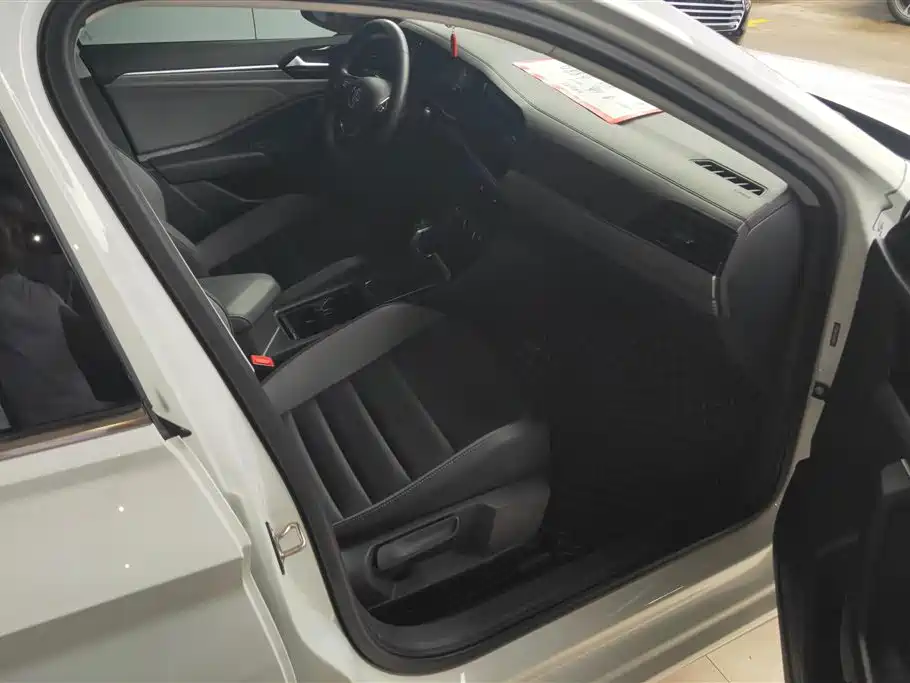 Volkswagen Sagitar 2020 280TSI DSG Comfort China VI фото 8
