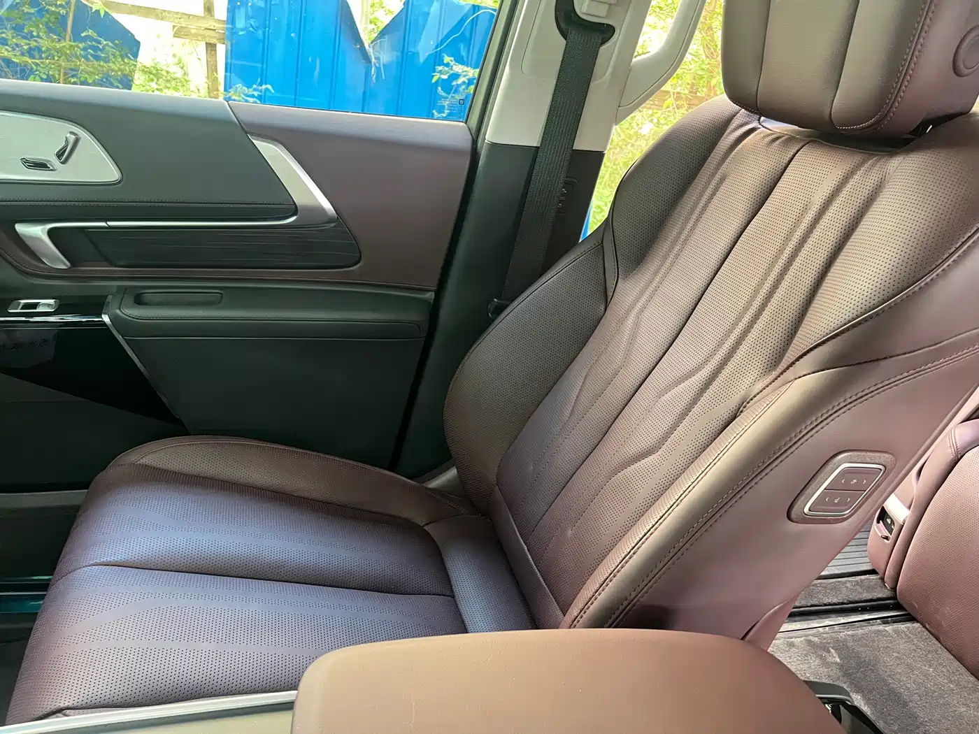 Buick Century 2023 2.0T 7-Seater World Edition фото 23