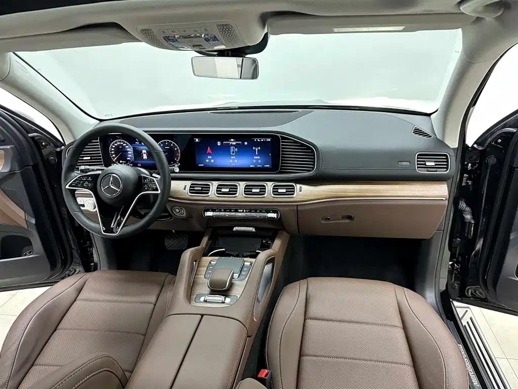 Mercedes-Benz GLE 2024 GLE 450 4MATIC Fashion фото 11