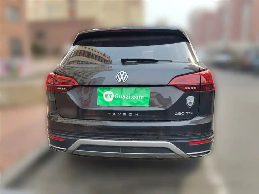 Volkswagen Tayron 2021 280TSI 2WD Luxury Smart Connect фото 3