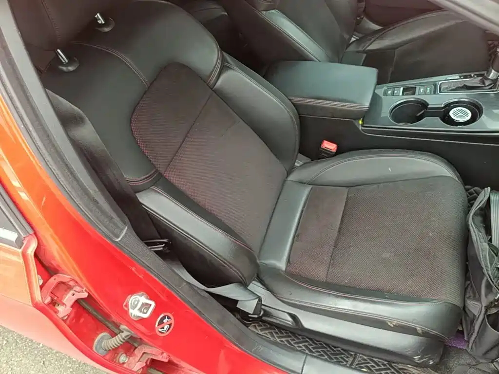 Фото 25 - Honda Civic