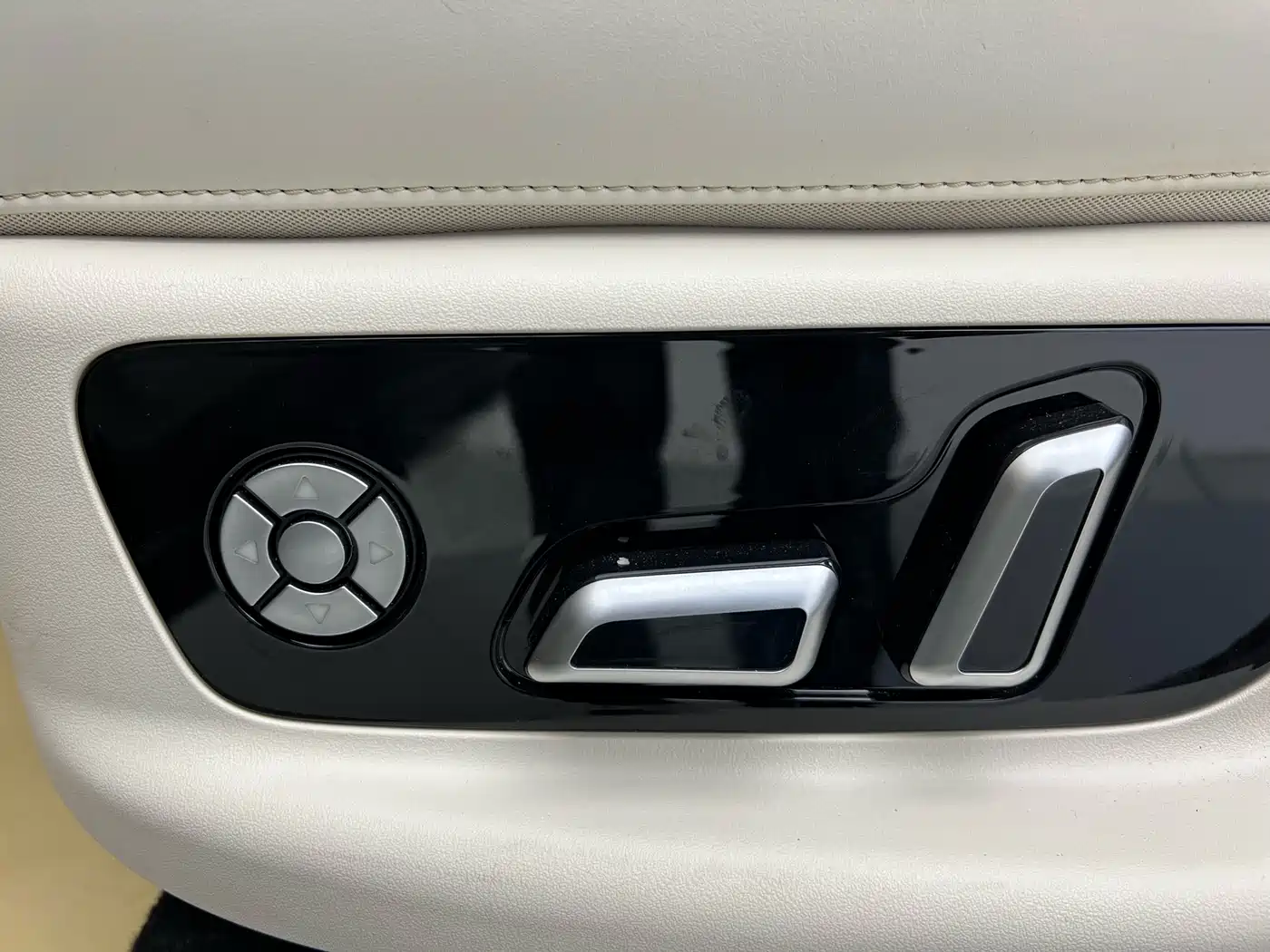 WEI PAI WEI BRAND BLUE MOUNTAIN