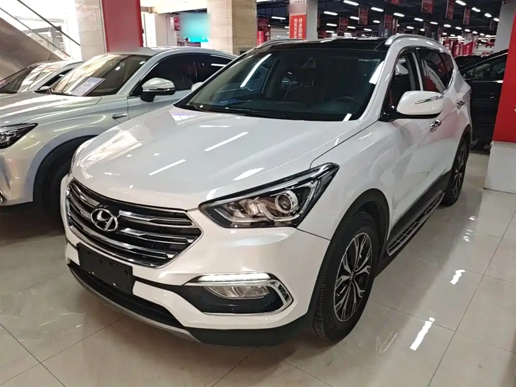 Hyundai Santa Fe 2017 2.0T Automatic 4WD Intelligent 7-Seater