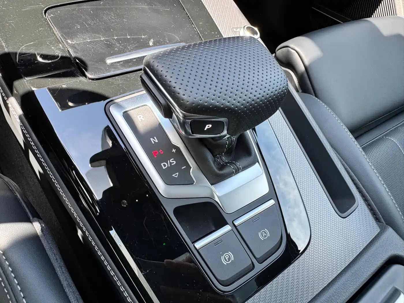 Audi Q5L 2025 45 TFSI Luxury Dynamic фото 11