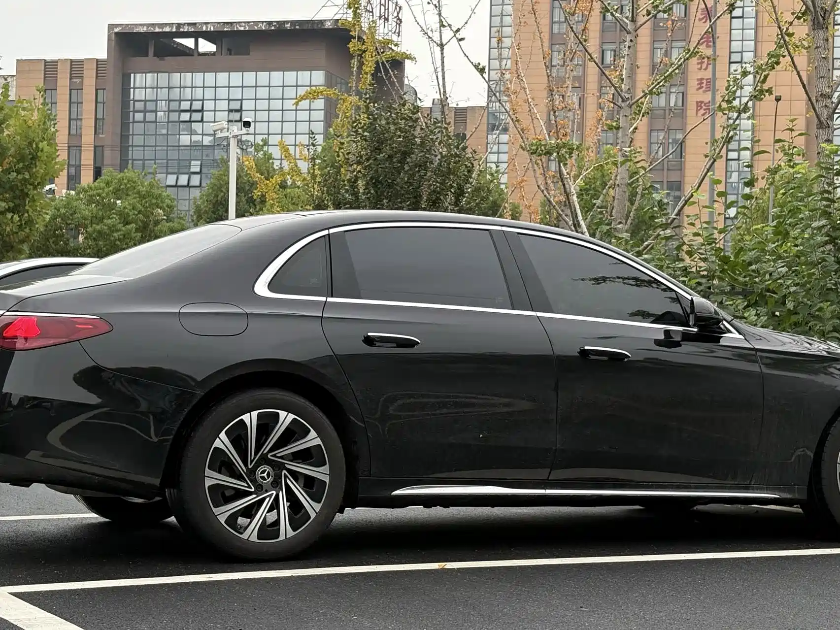 Фото 9 - Mercedes-Benz E-Class